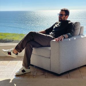 Meet your Posher, Nima